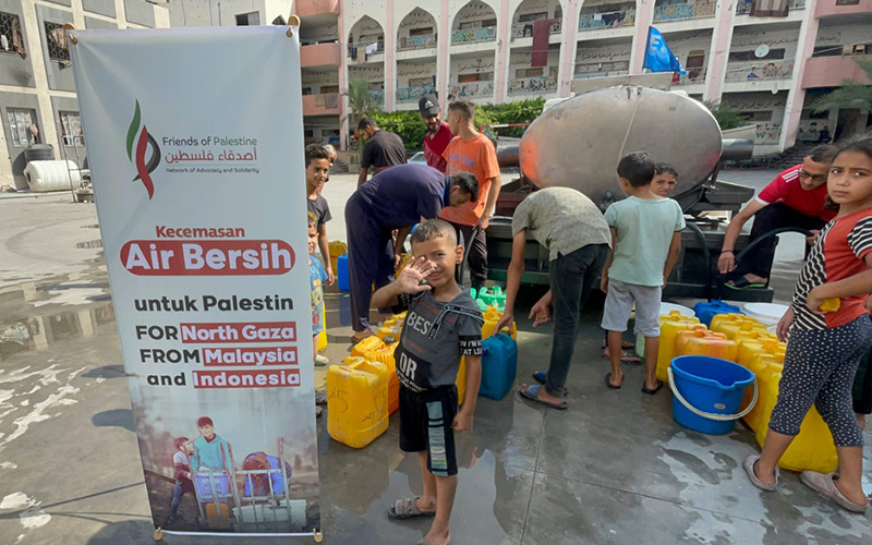 Prioritas anak & lansia di titik distribusi